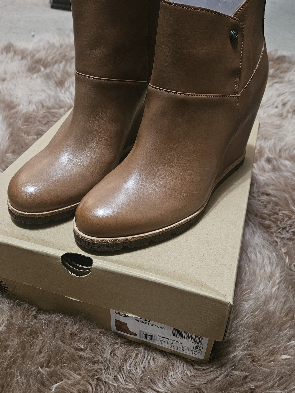 UGG Brown Leather Wedge Ankle Boots